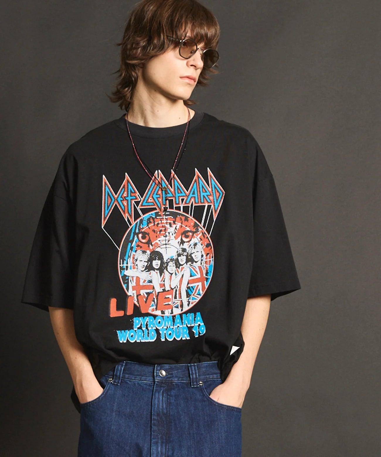 Def Leppard グラフィックTシャツ Mサイズ ブラックメイドインUSA Def Leppard グラフィックTシャツ Mサイズ ブラックメイドインUSA